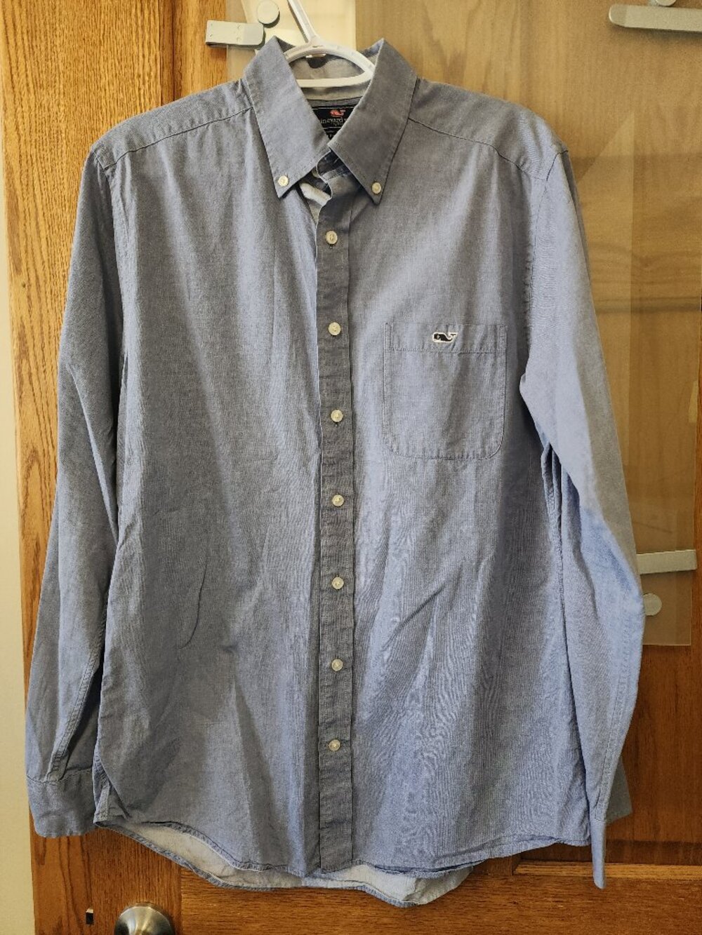 Mens size medium Vinyard Vines slim fit dress shirt